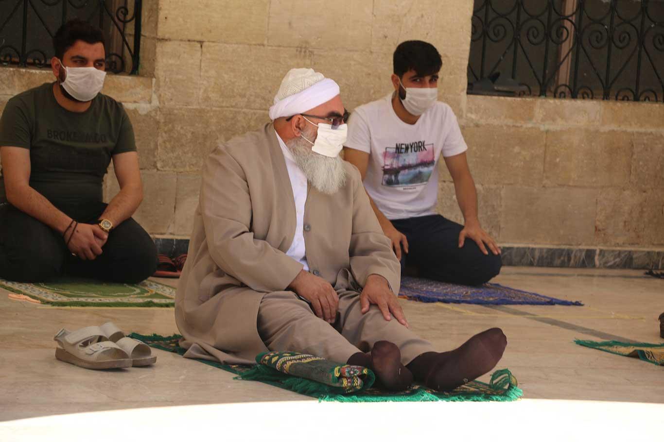 Şanlıurfa’da uzun bir aradan sonra ilk Cuma namazı kılındı